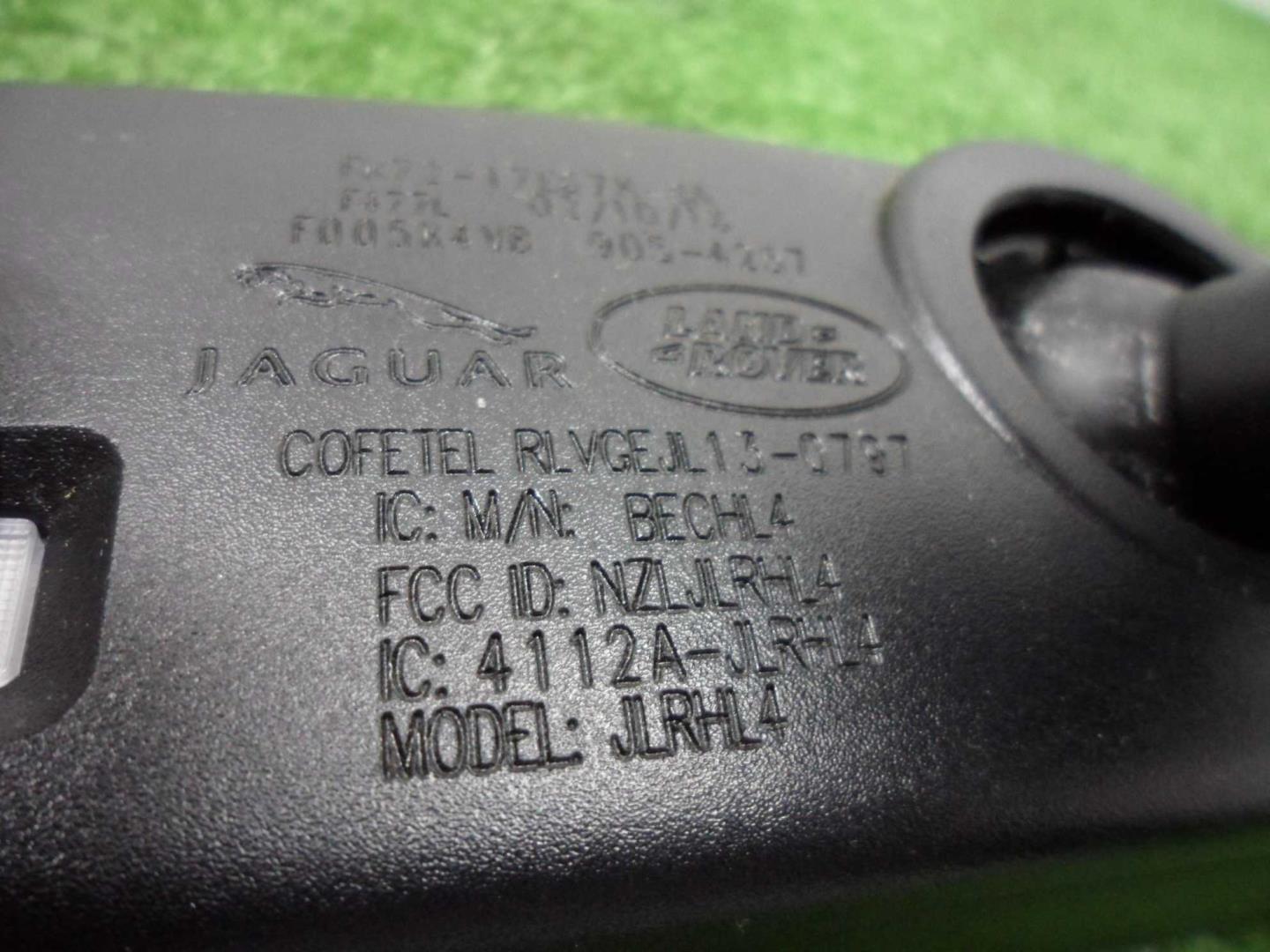 Зеркало заднего вида