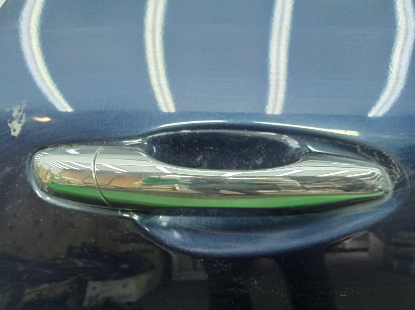 Замок двери задней правой