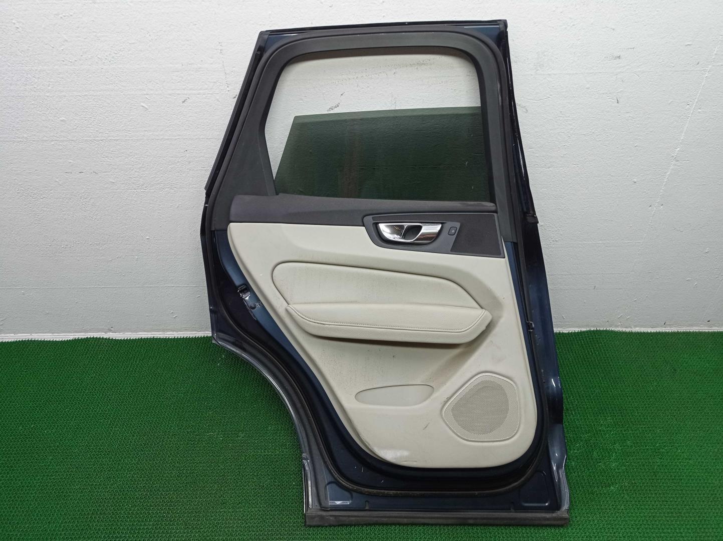 Накладка (кузов наружные)