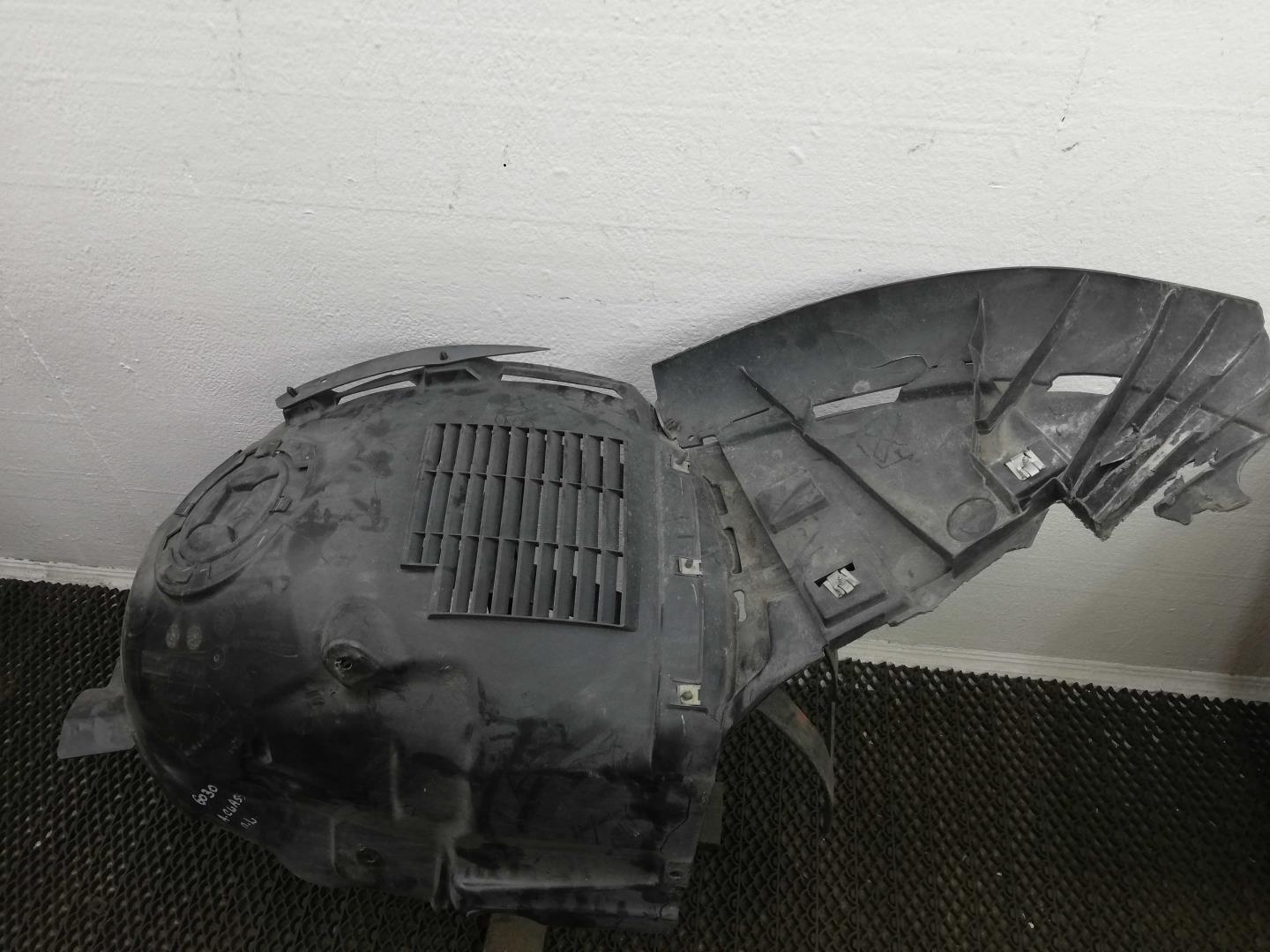 Локер передний левый