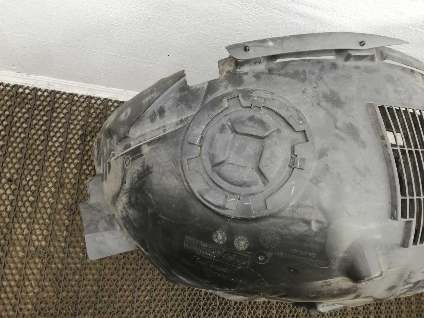 Локер передний левый