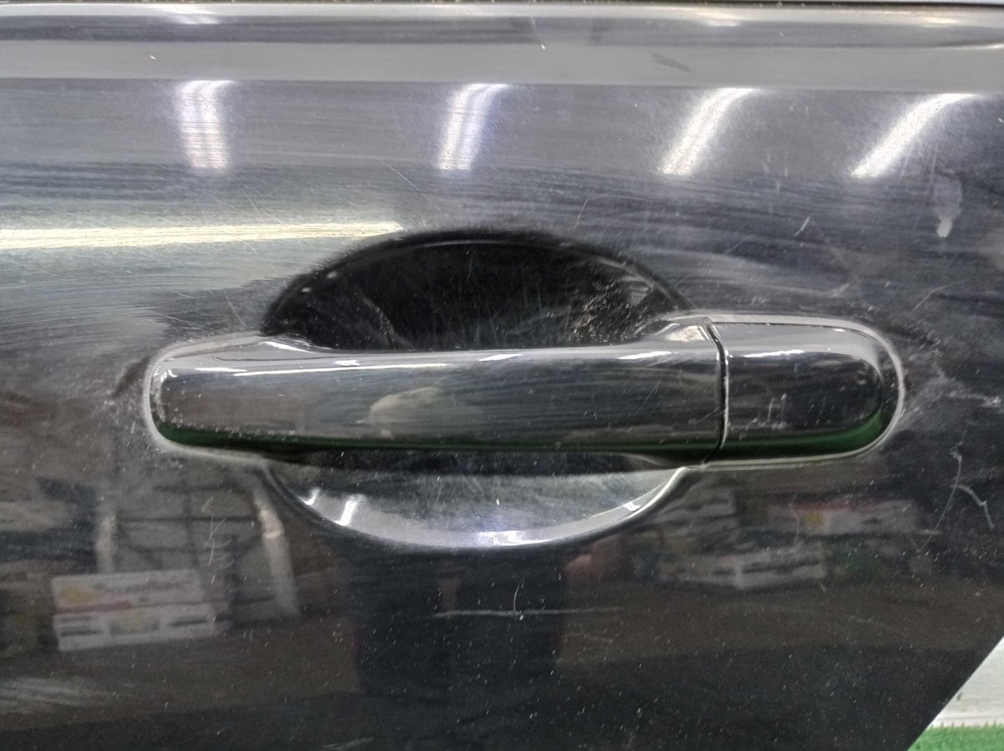 Стекло двери задней левой