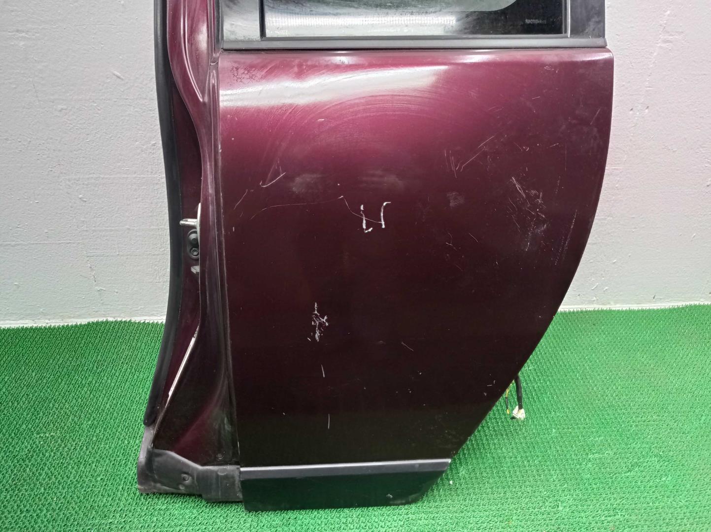 Дверь задняя левая