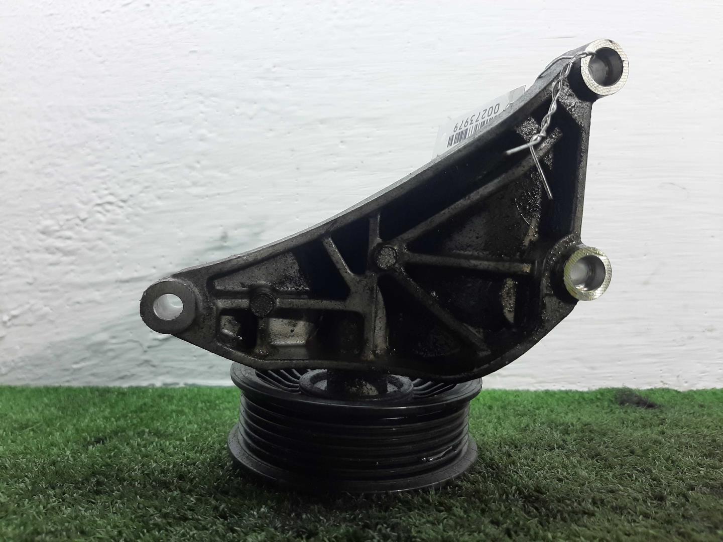 Натяжитель ремня