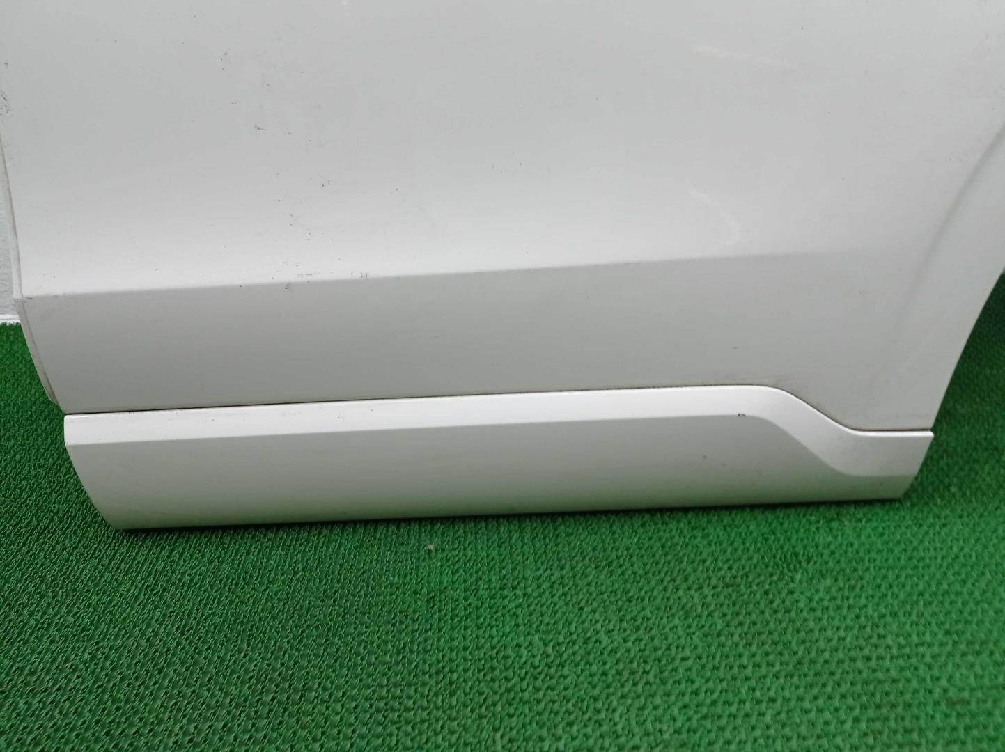 Дверь задняя левая