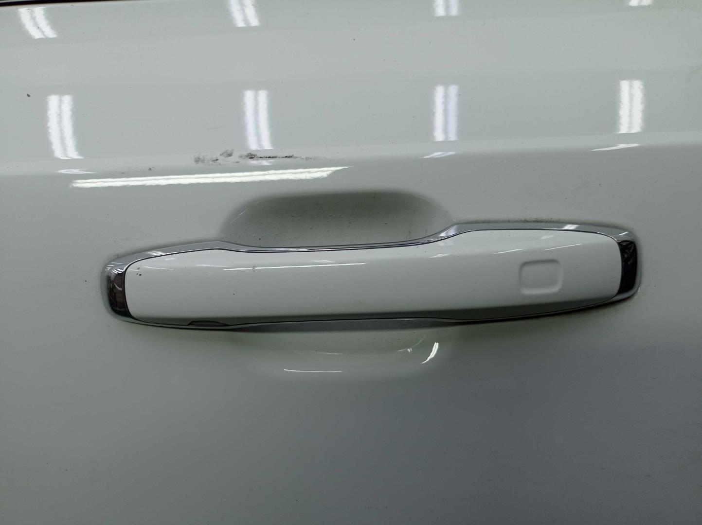 Дверь задняя левая