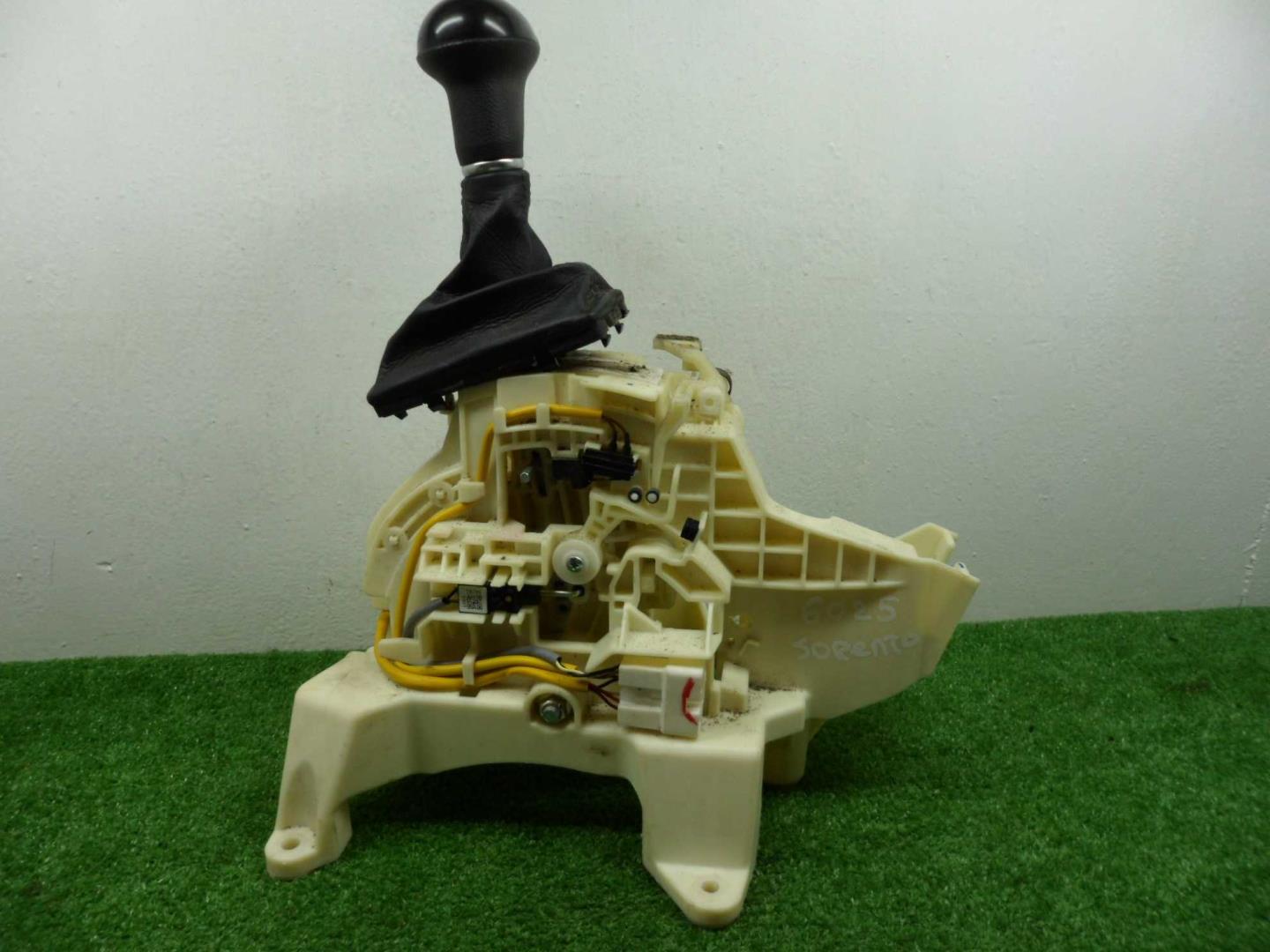 Кулиса МКПП / АКПП