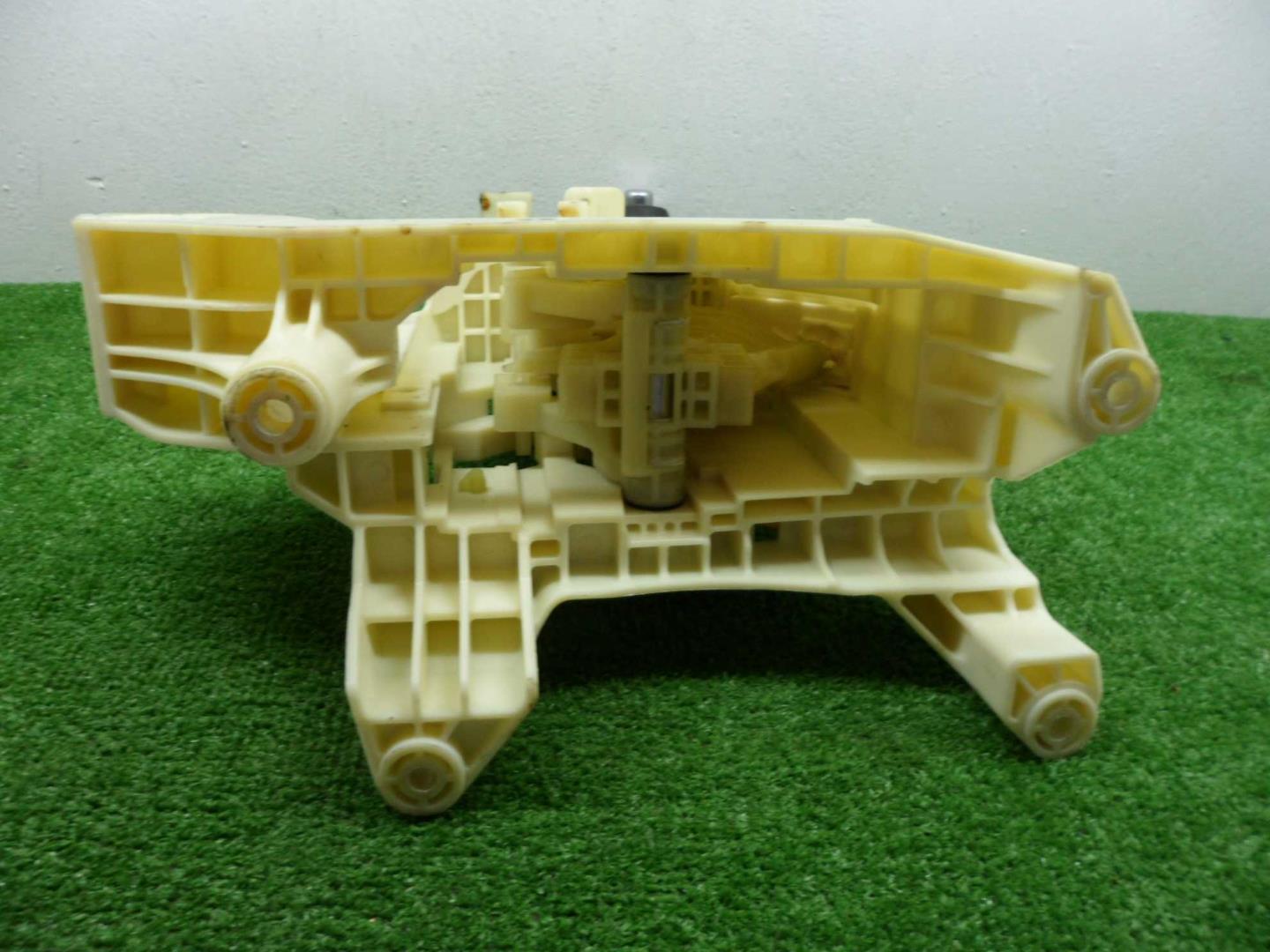 Кулиса МКПП / АКПП