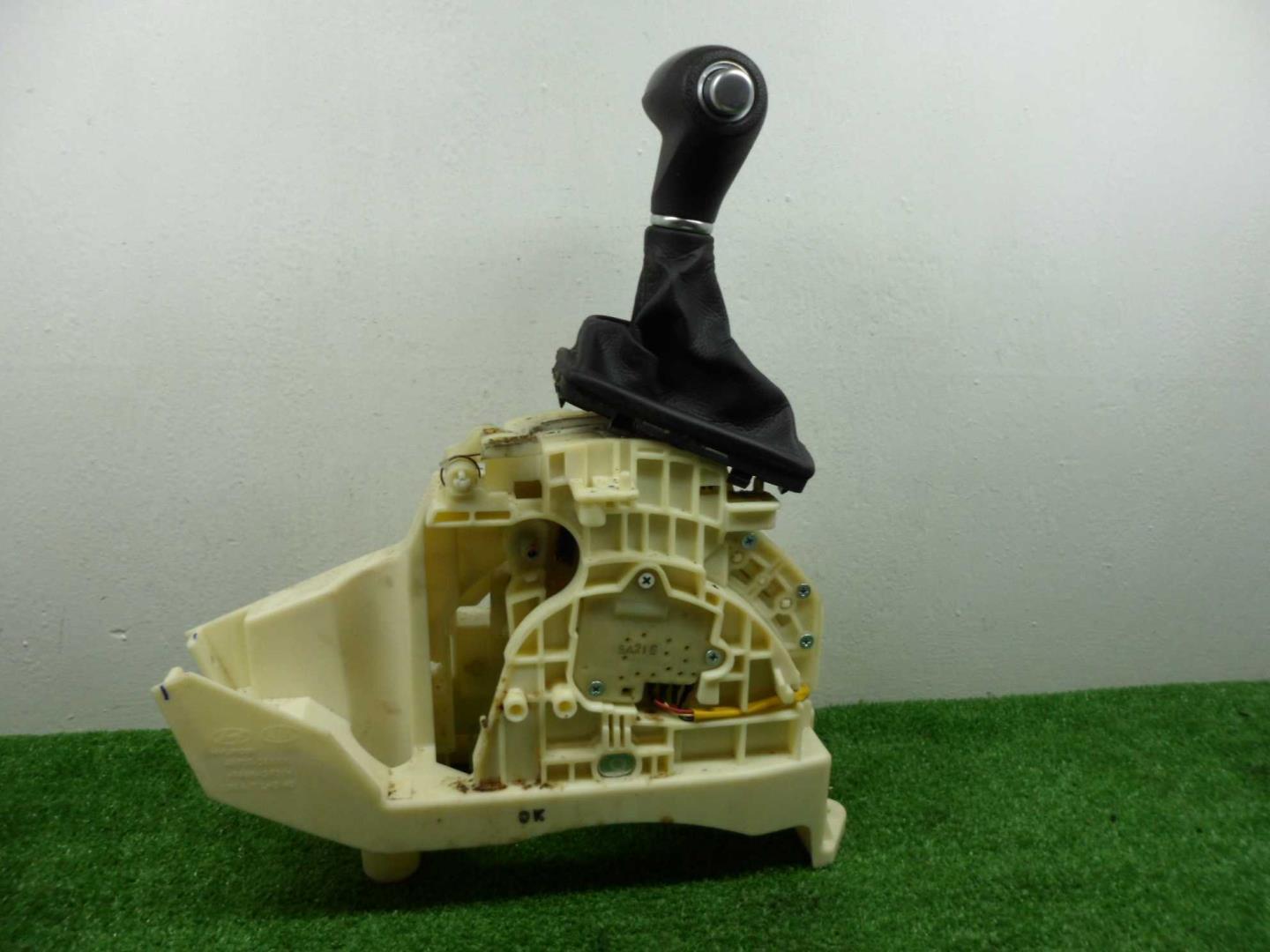 Кулиса МКПП / АКПП