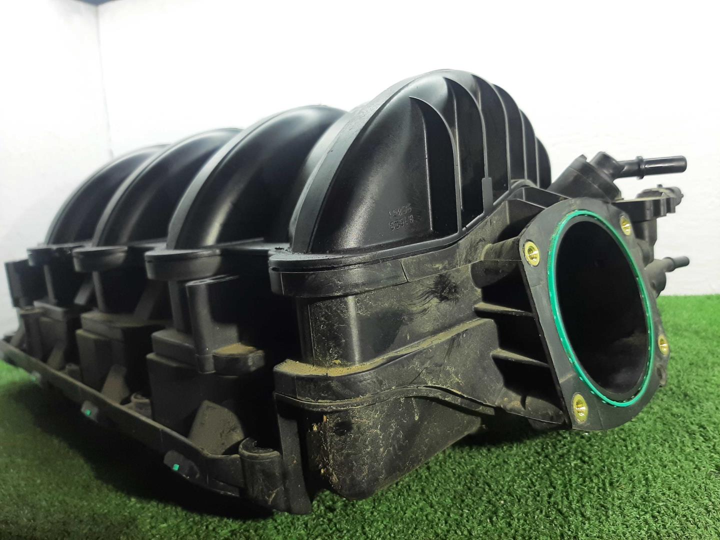 Коллектор впускной