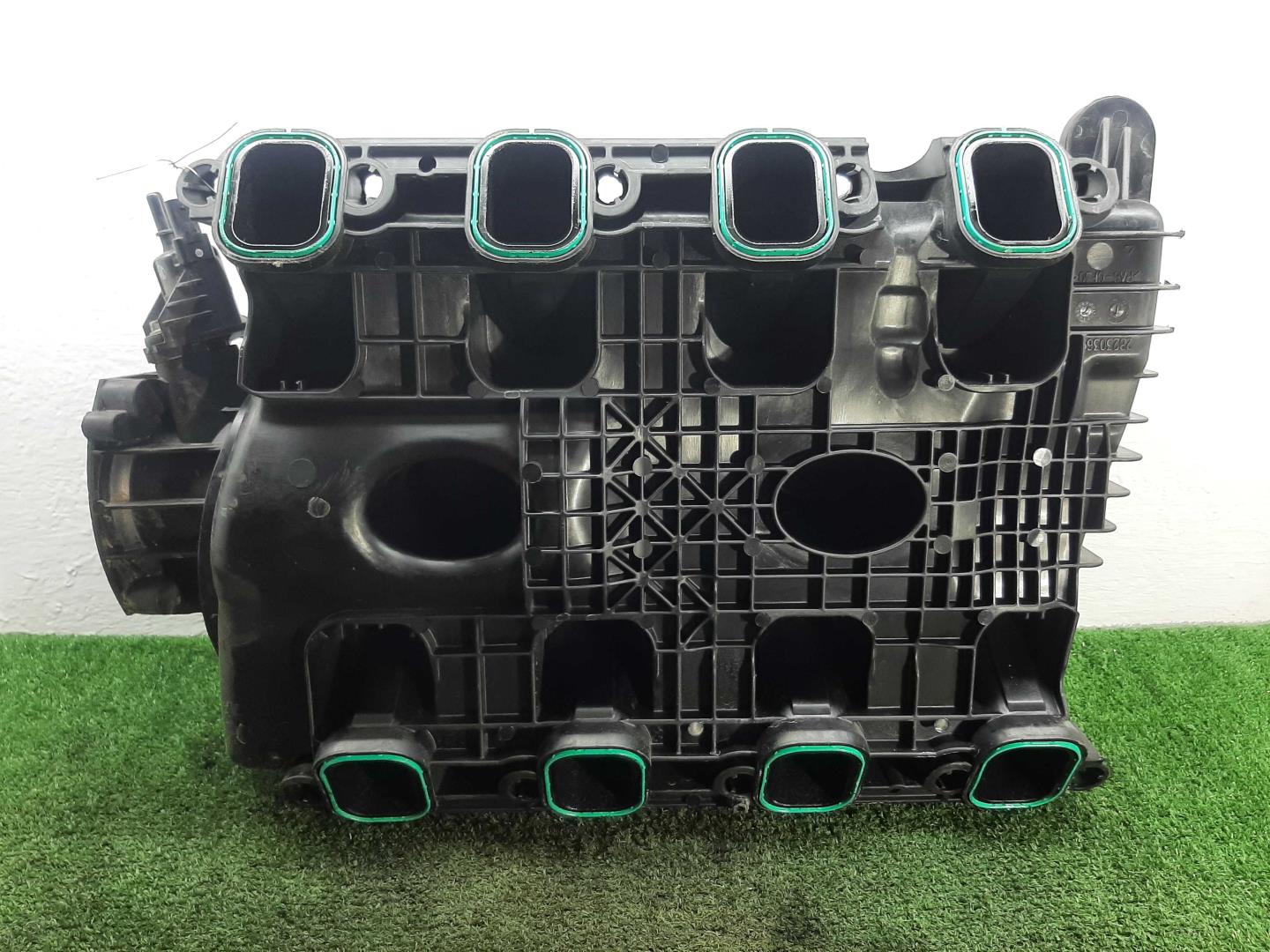 Коллектор впускной