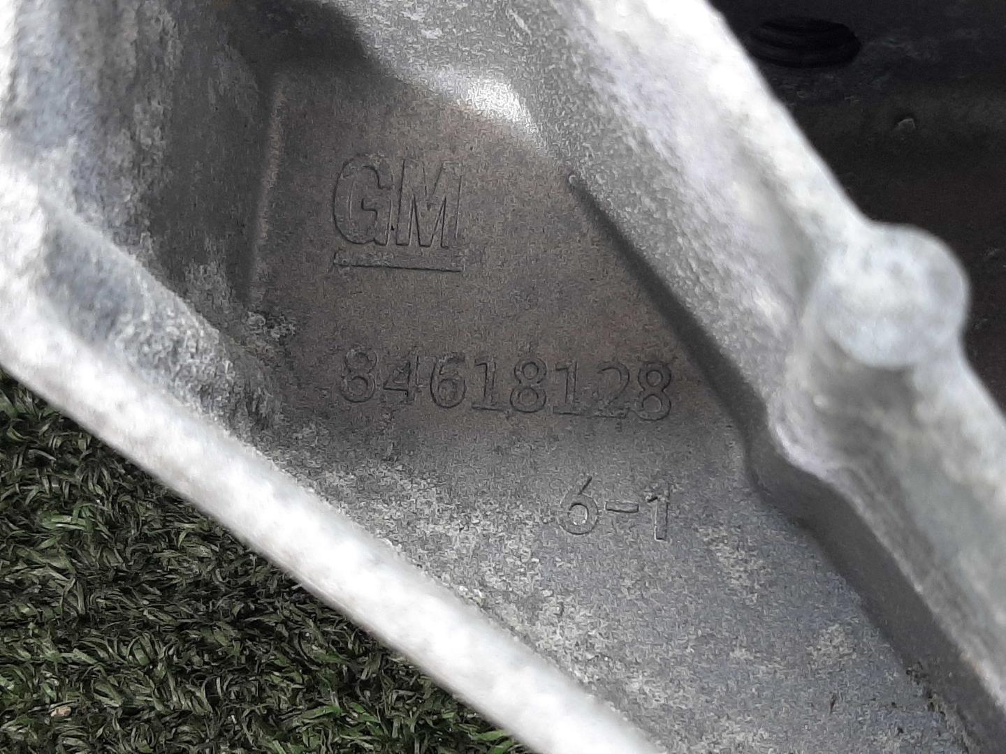 Кронштейн двигателя