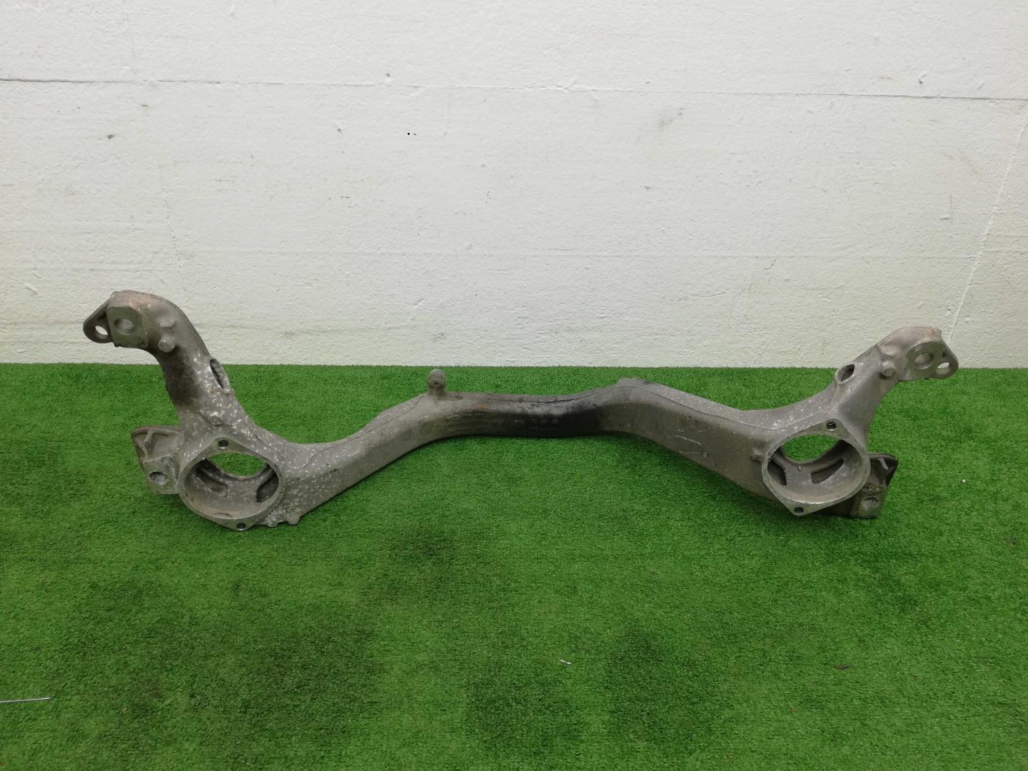 Кронштейн двигателя