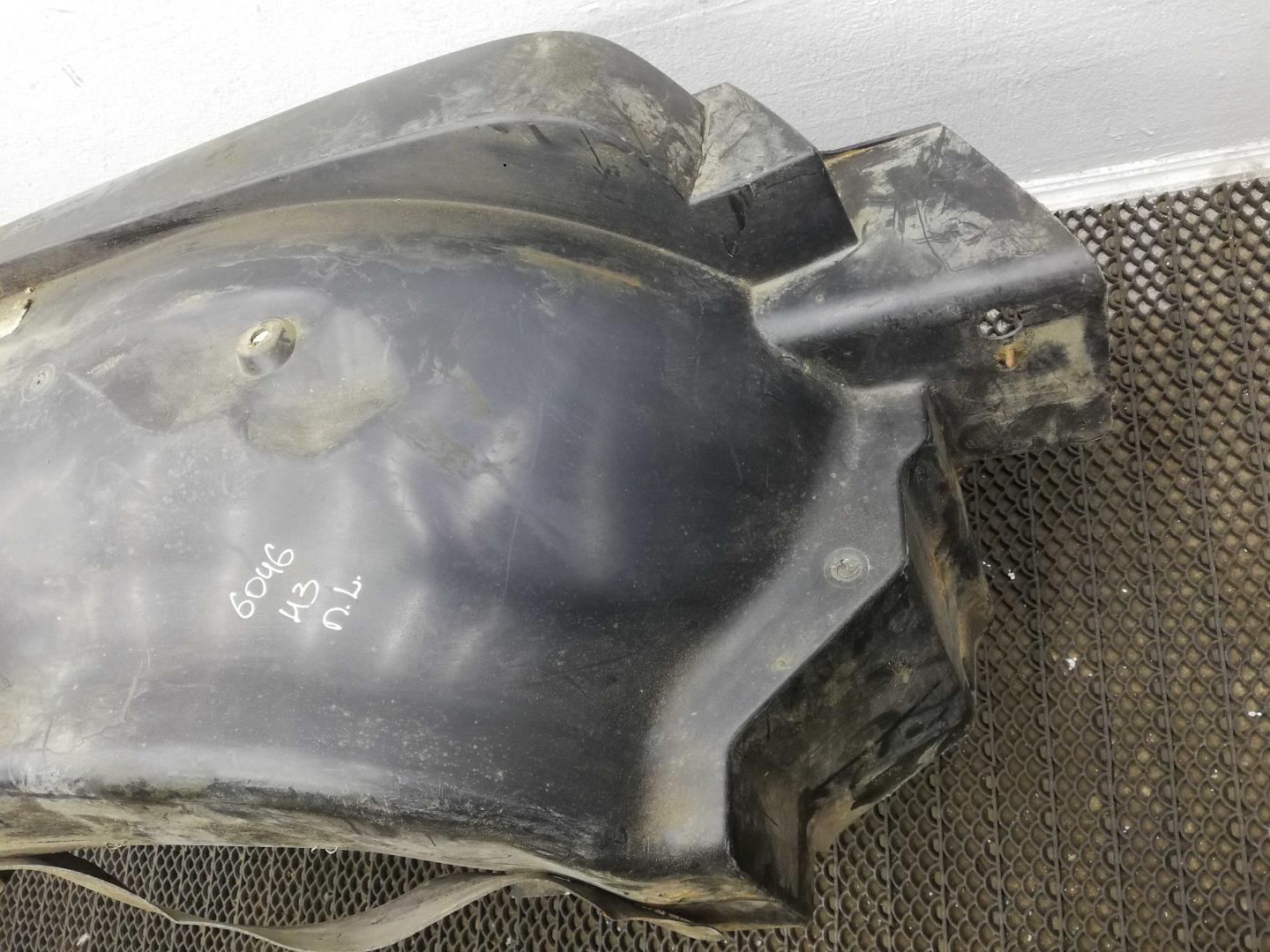 Локер передний левый