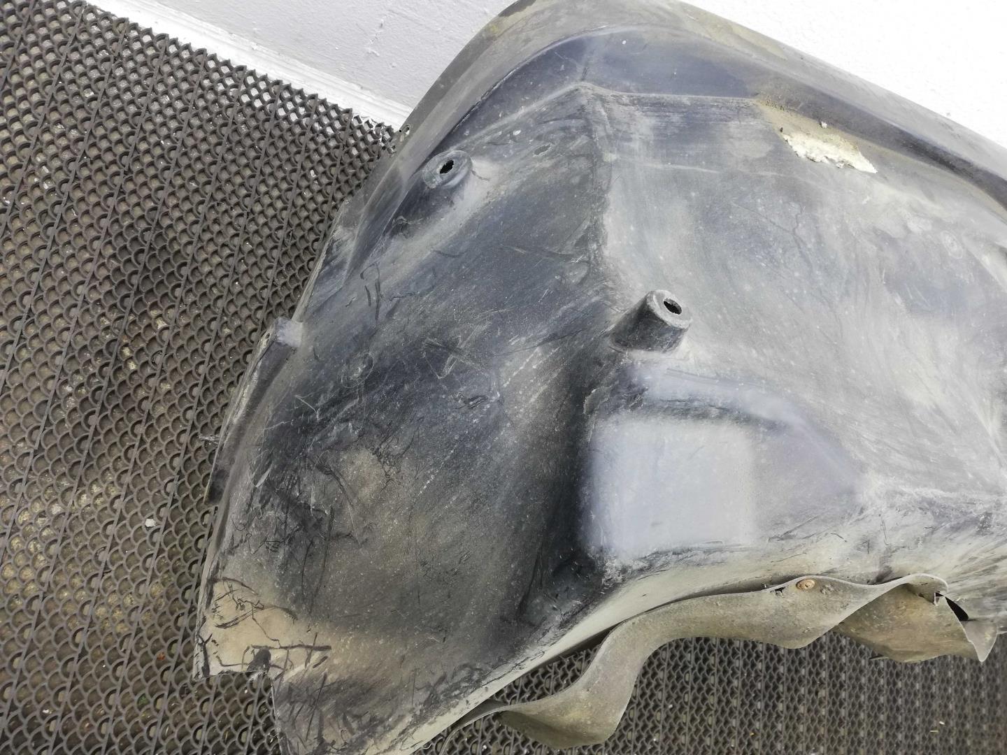 Локер передний левый