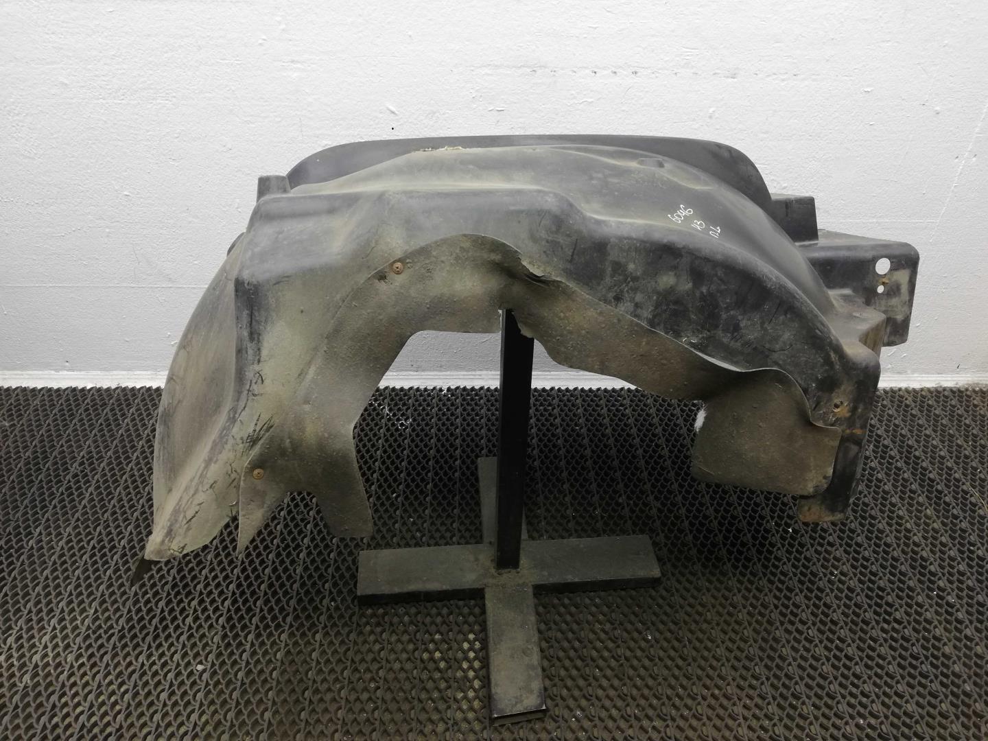 Локер передний левый