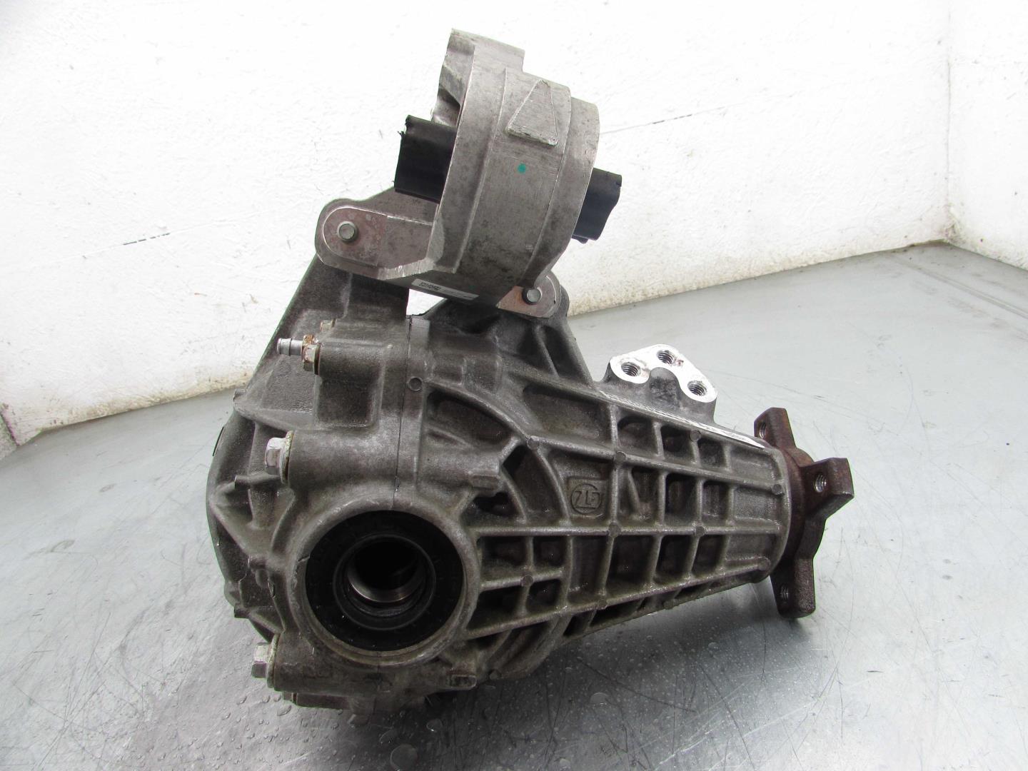 Редуктор переднего моста