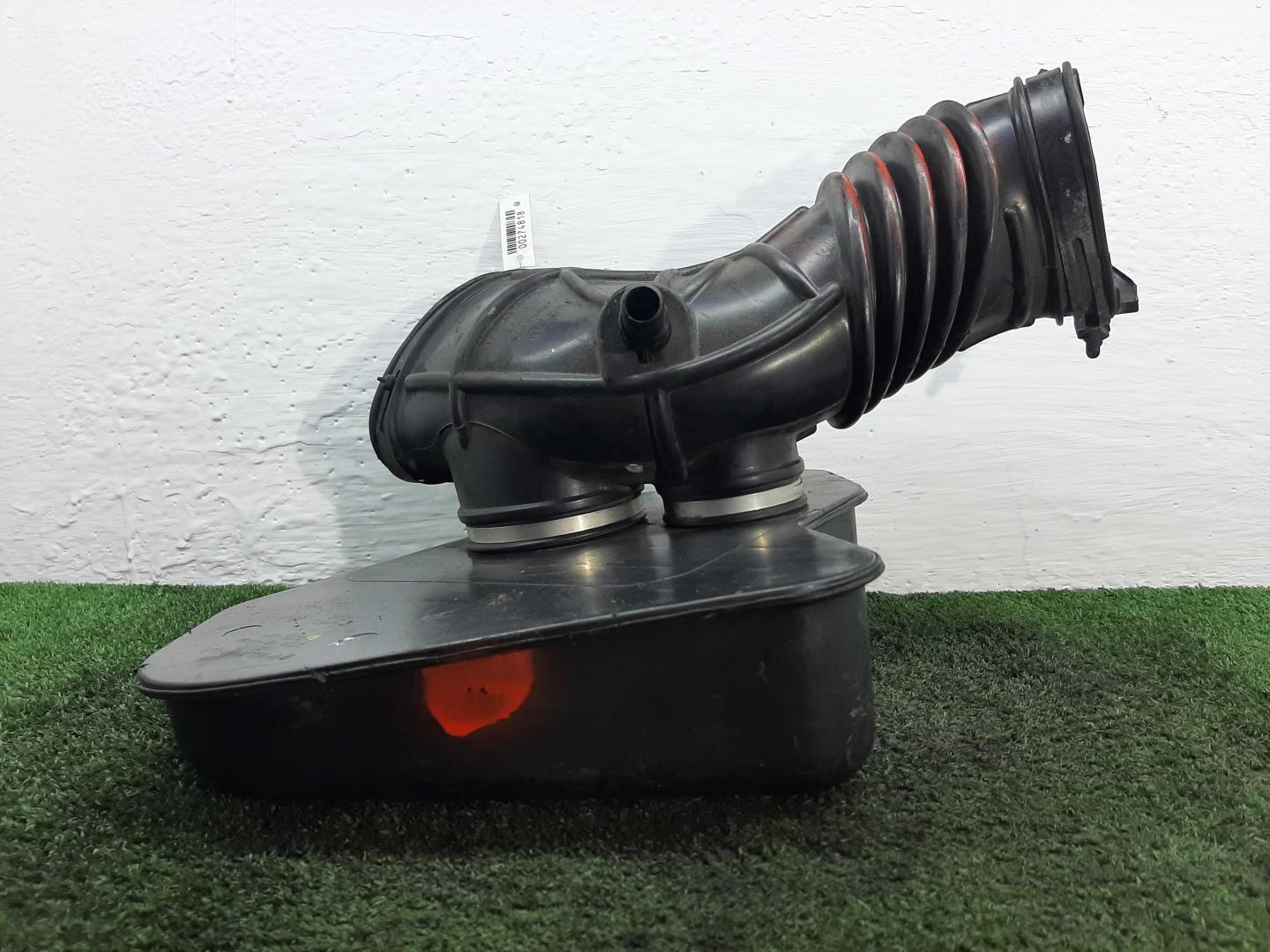 Резонатор воздушного фильтра