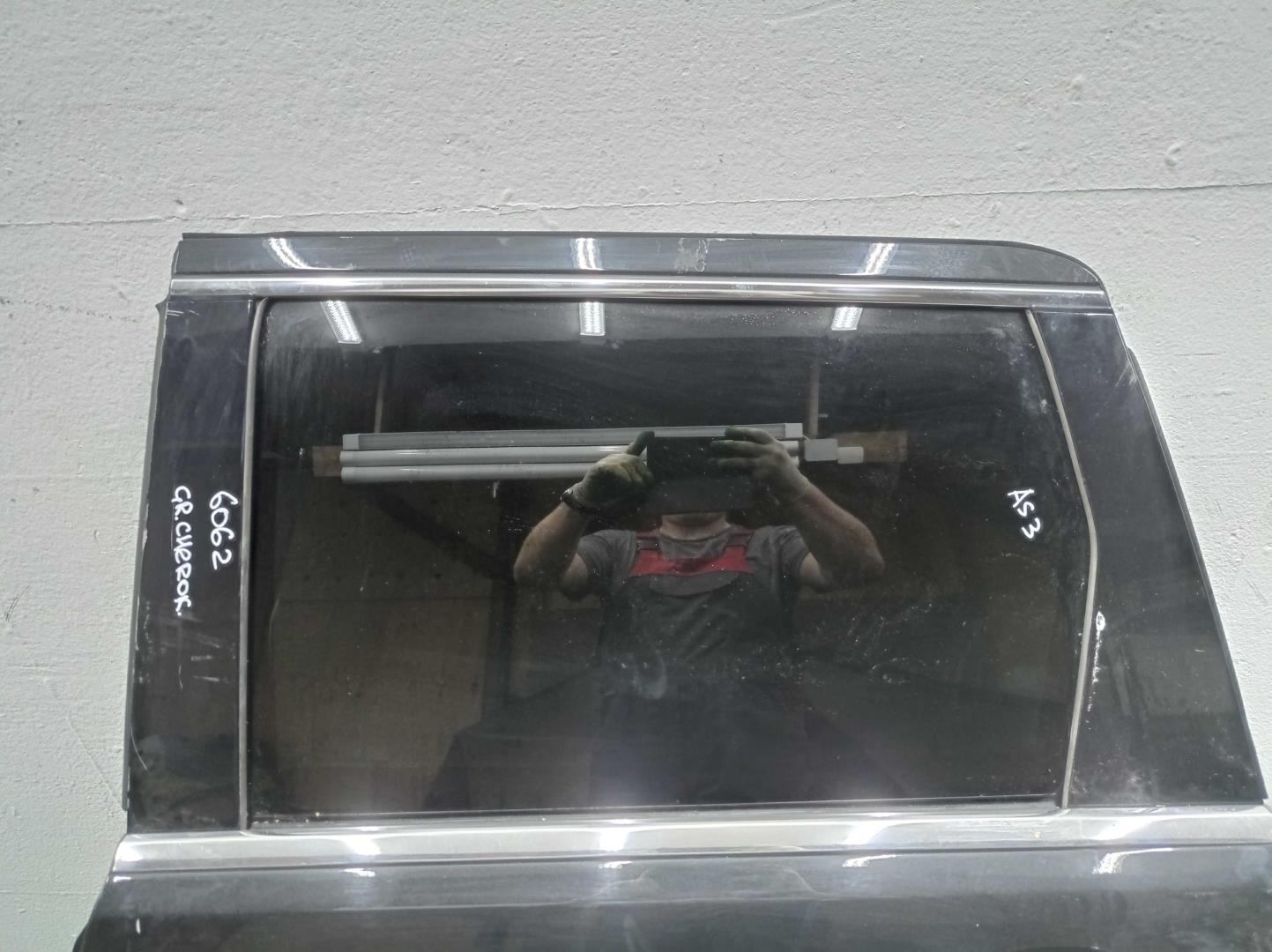 Стеклоподъемник электр. задний левый