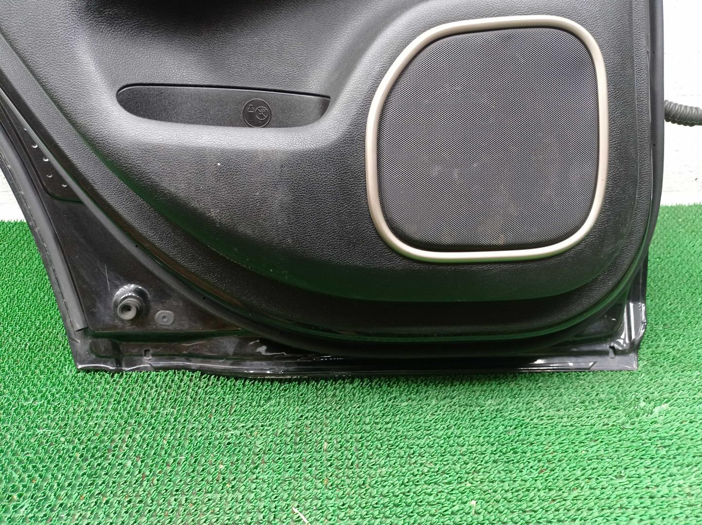 Стеклоподъемник электр. задний левый