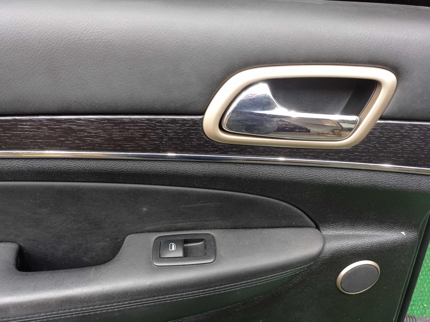 Ручка двери задней наружная левая