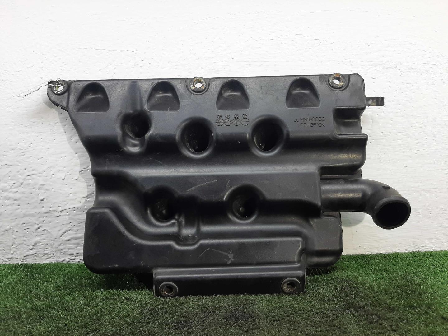 Резонатор воздушного фильтра