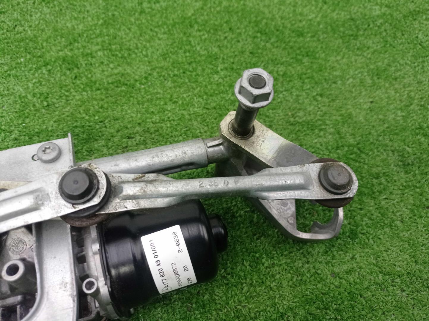 Трапеция стеклоочистителей