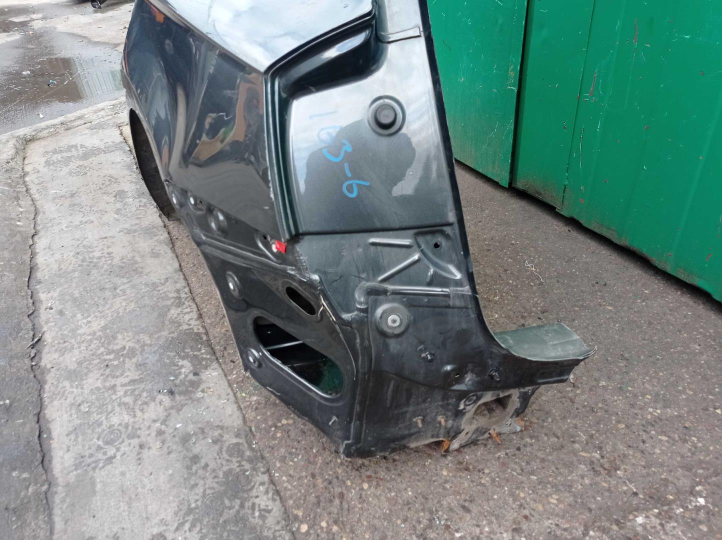 Крыло заднее левое