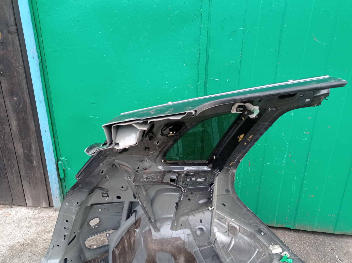 Крыло заднее левое