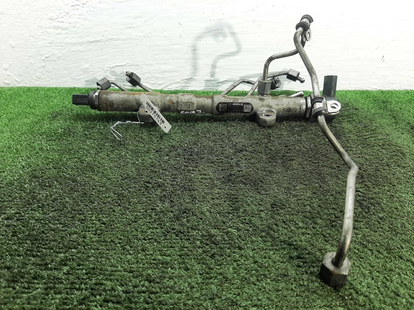 Рейка топливная (рампа)