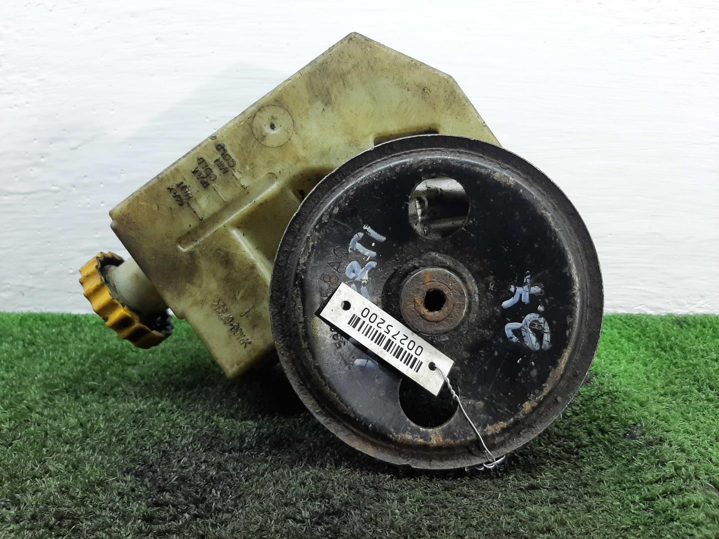 Насос ГУР (гидроусилитель руля)