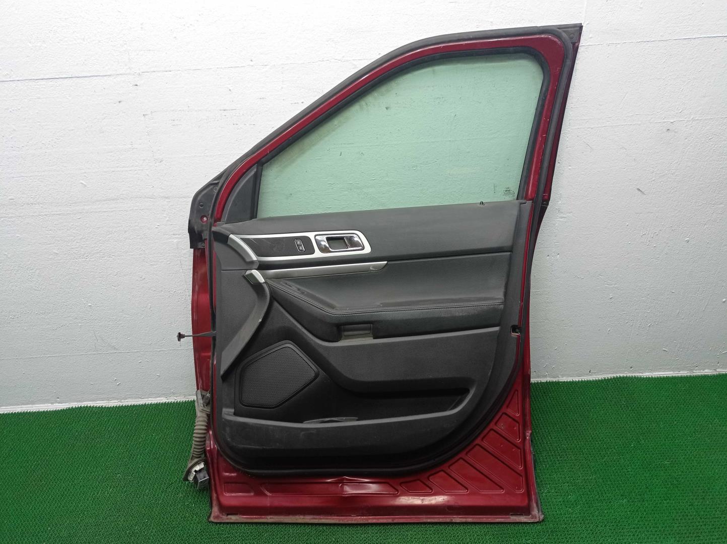 Стеклоподъемник электр. передний правый