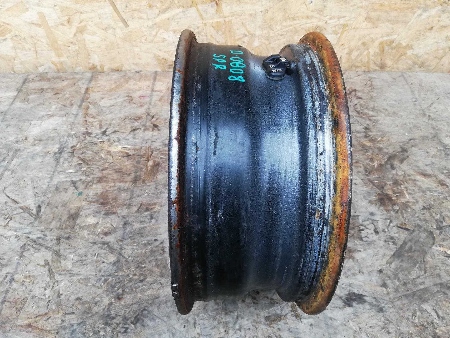 Диск колесный штампованный стальной