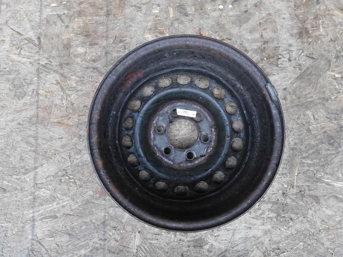 Диск колесный штампованный стальной