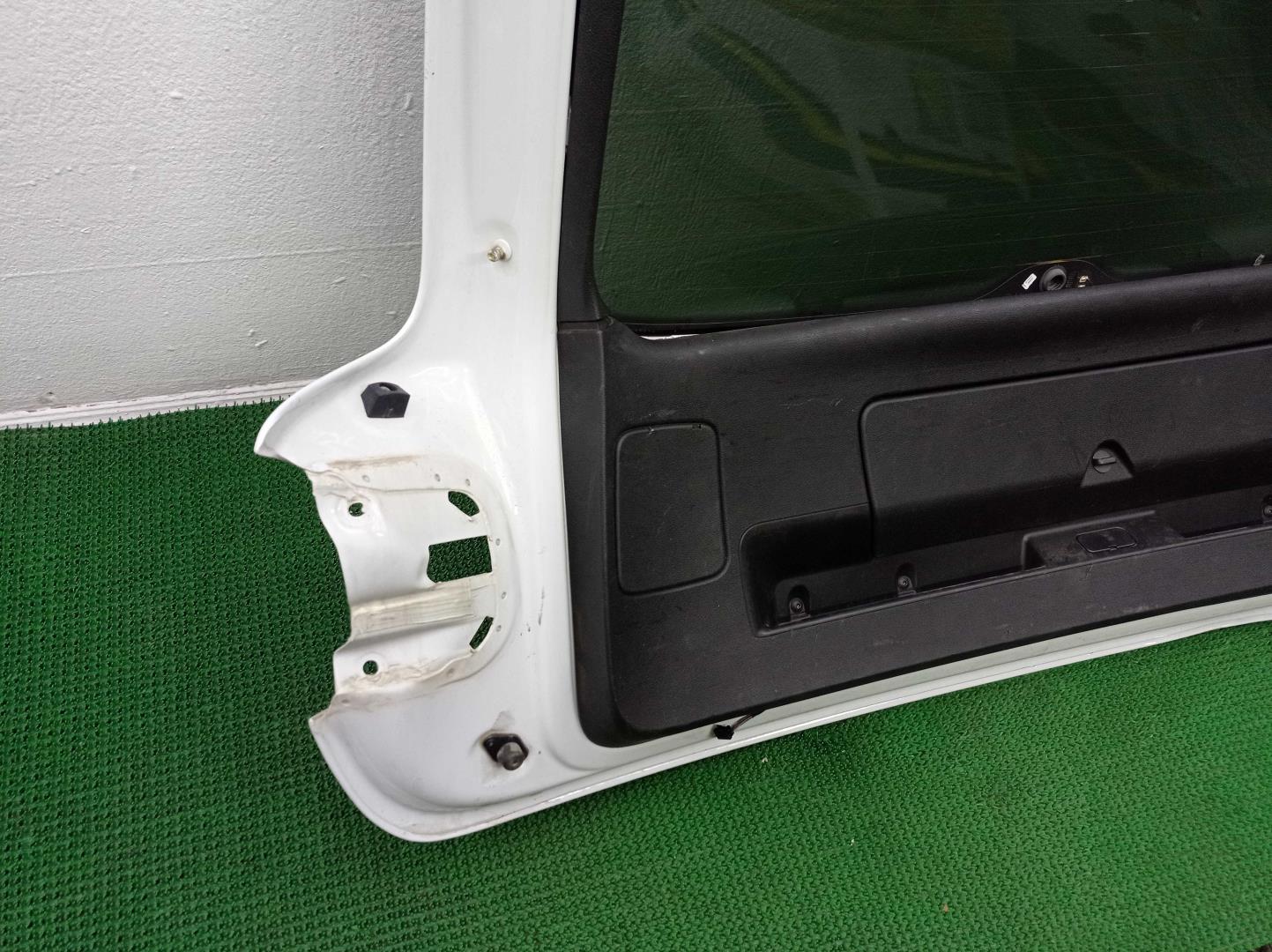 Крышка багажника