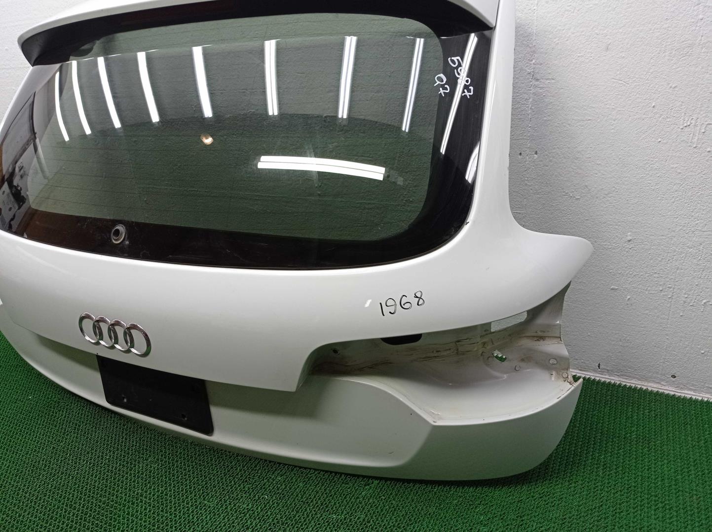 Крышка багажника