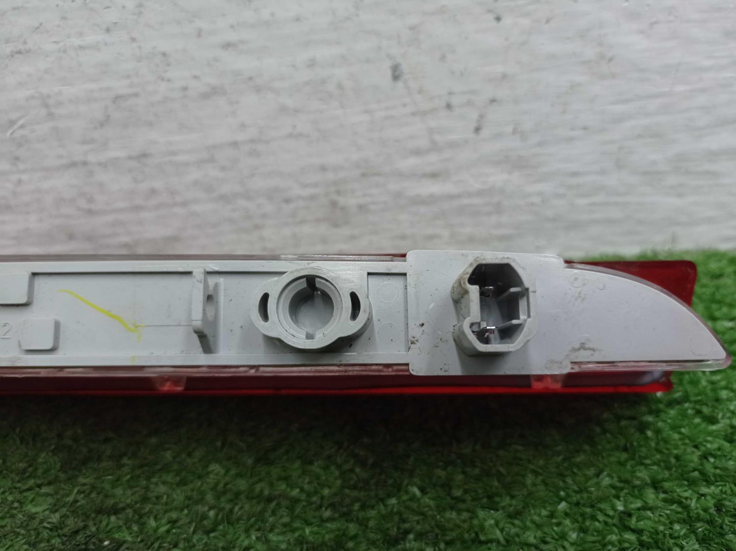 Фонарь задний (стоп сигнал)