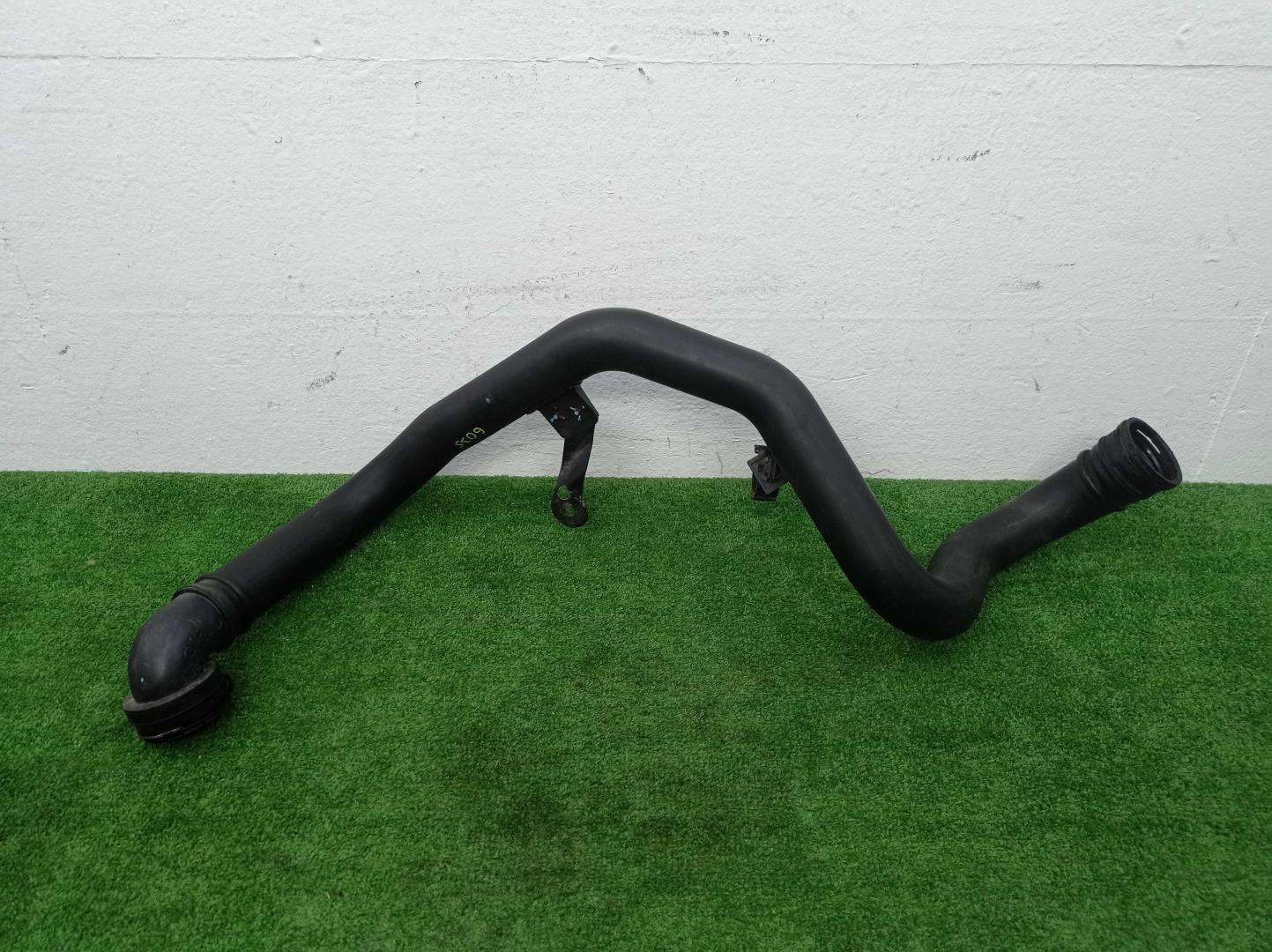 Патрубок интеркулера