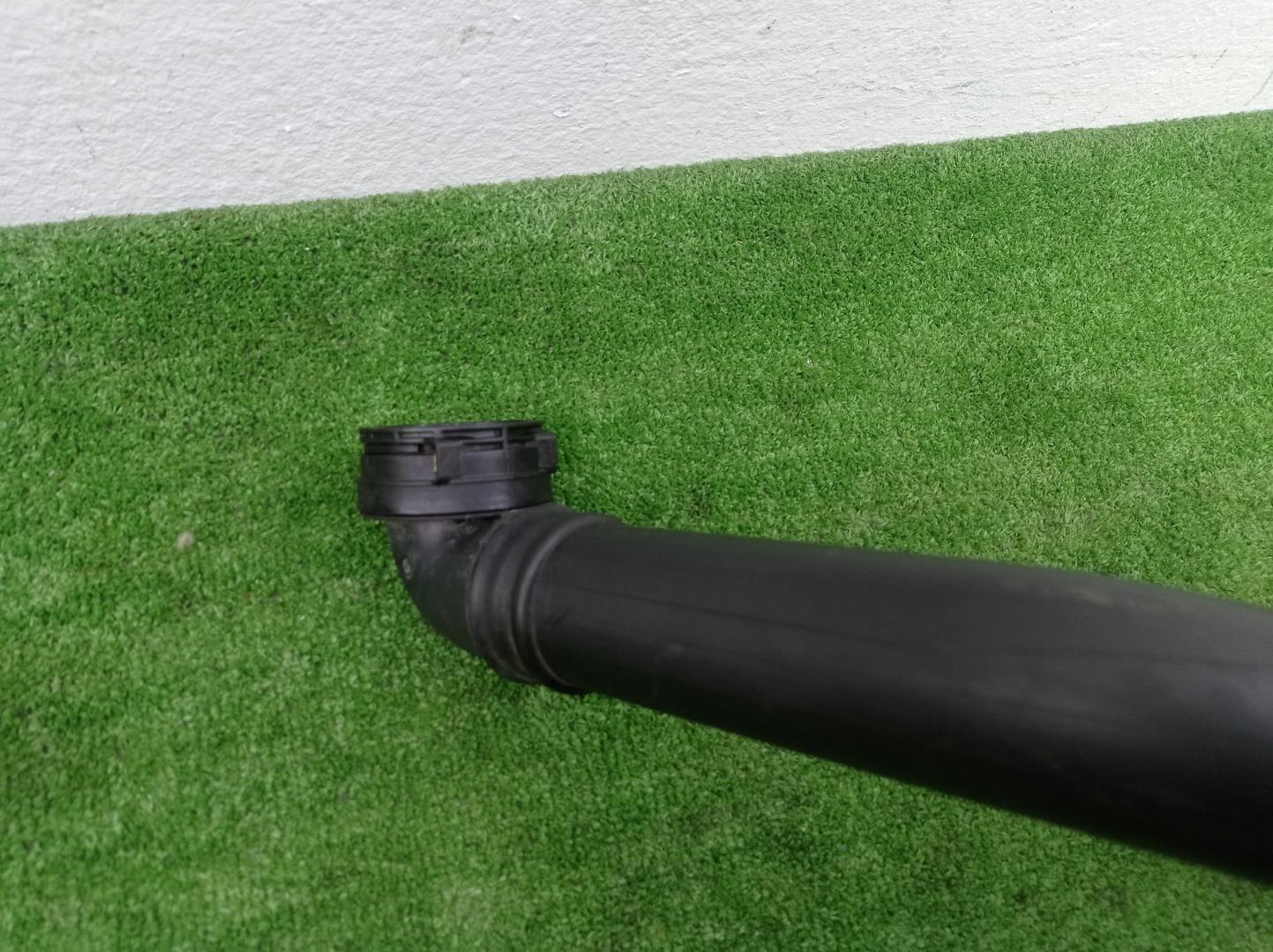 Патрубок интеркулера