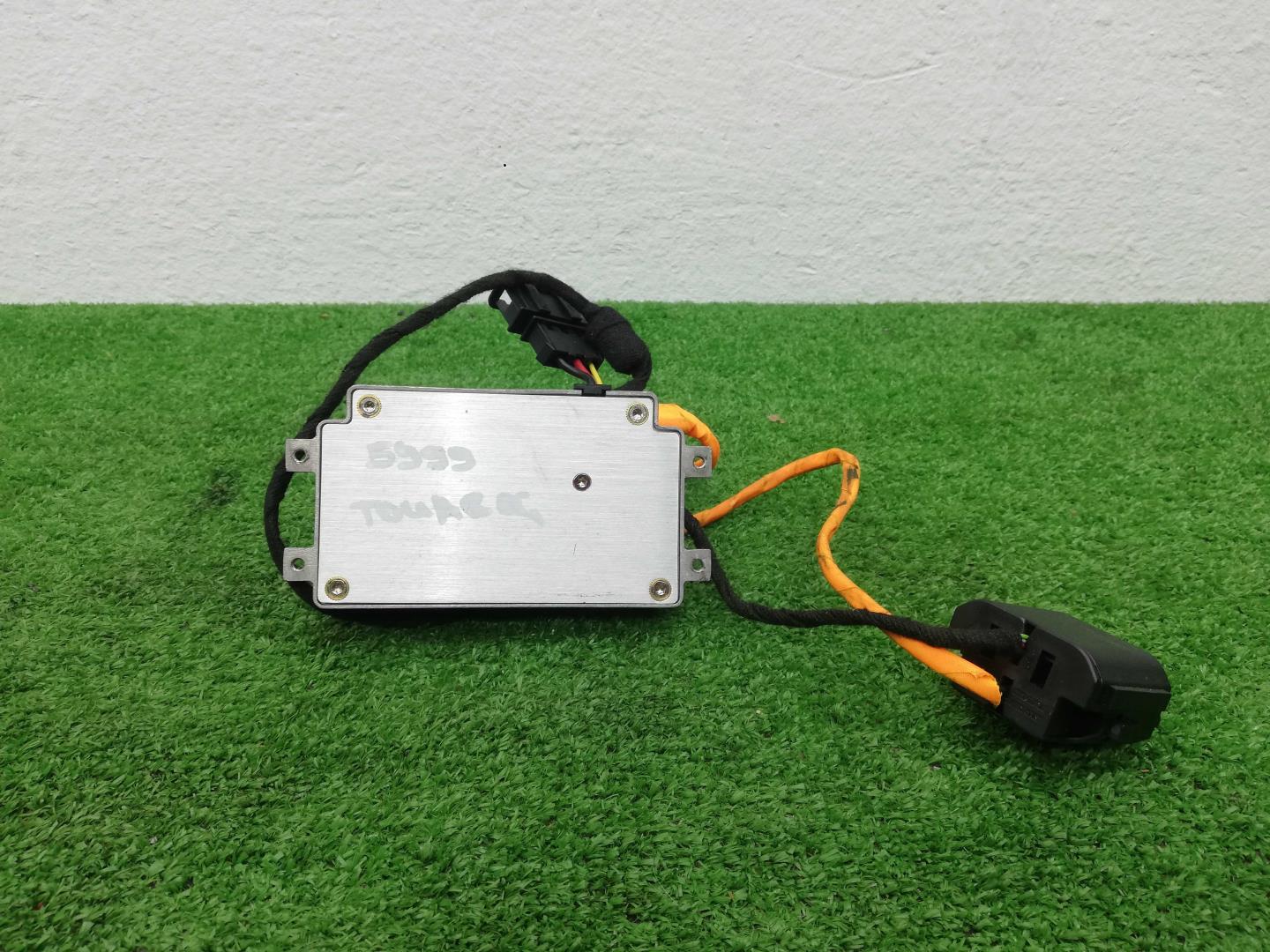 Преобразователь напряжения (адаптер)