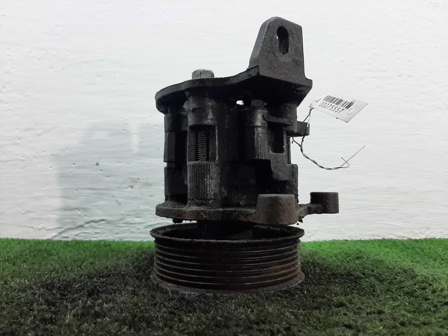 Насос ГУР (гидроусилитель руля)