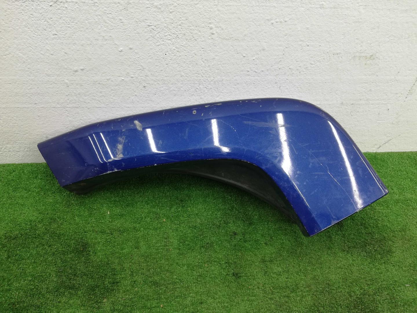 Накладка заднего крыла левого