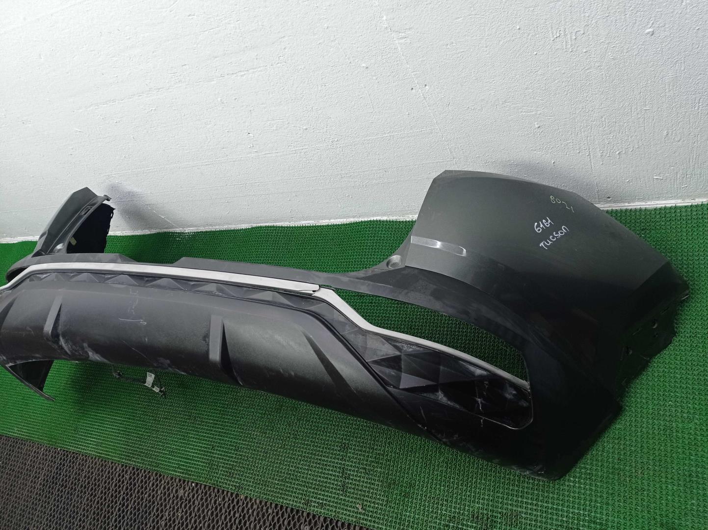 Бампер задний