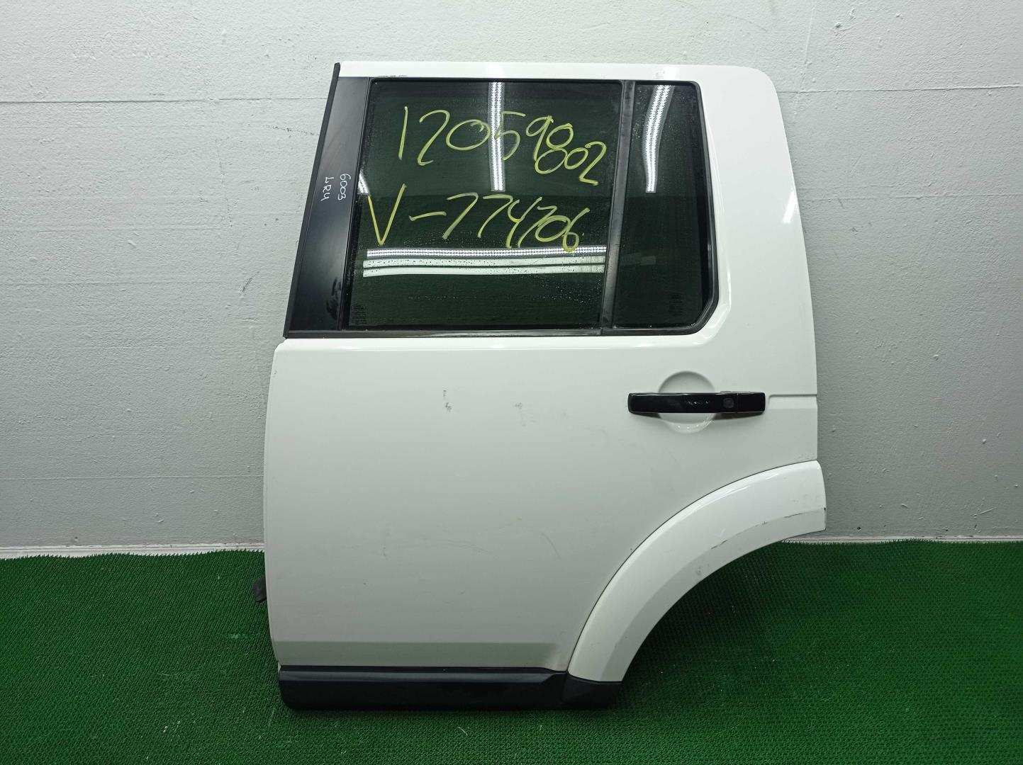 Замок двери задней левой