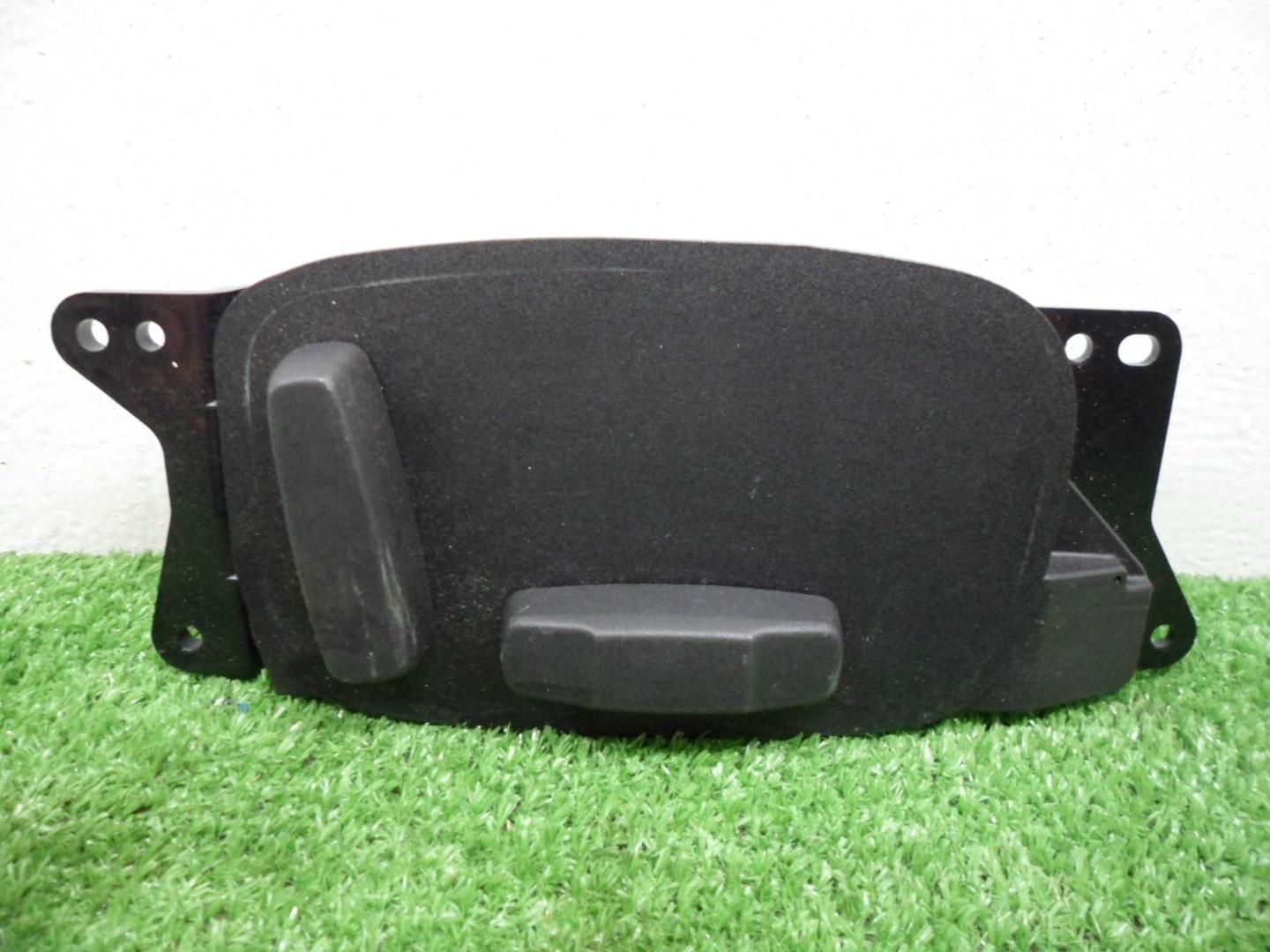 Переключатель регулировки сиденья