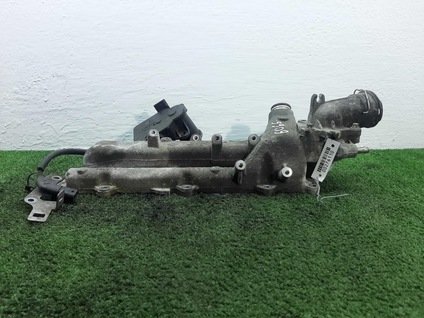 Коллектор впускной