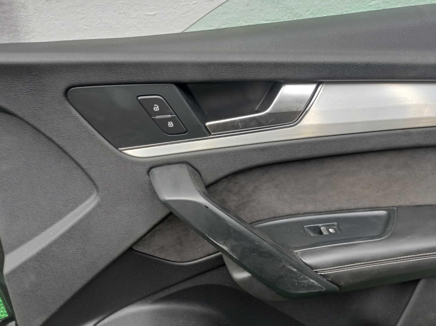 Стеклоподъемник электр. передний правый