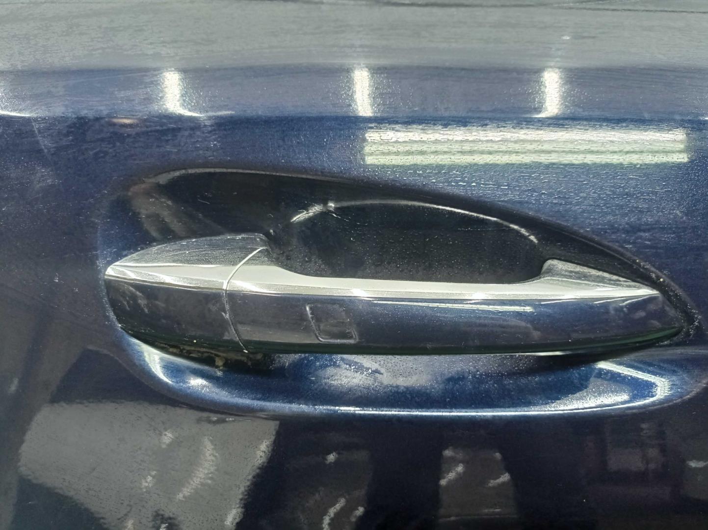 Замок двери задней правой