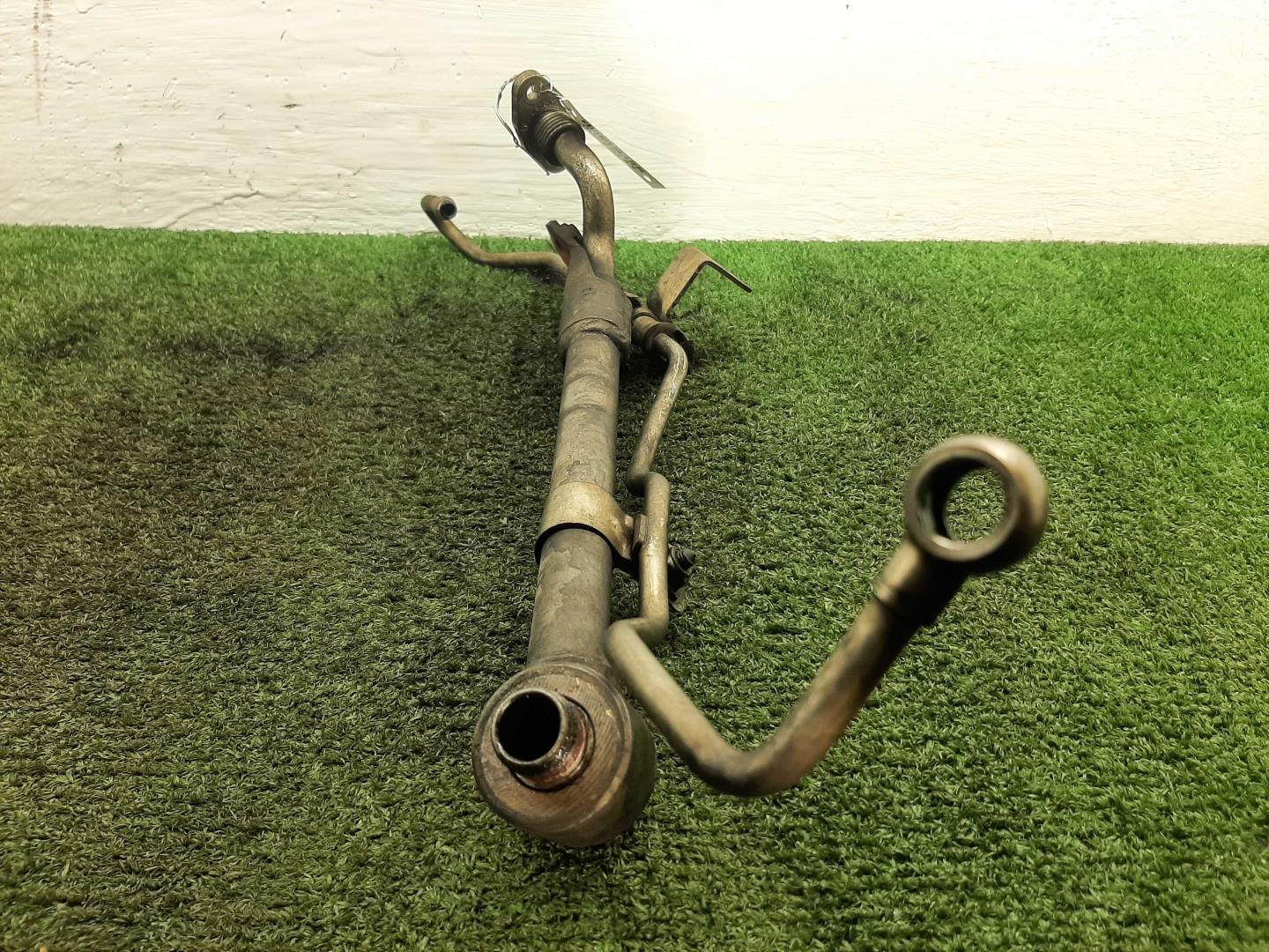 Трубка масляная