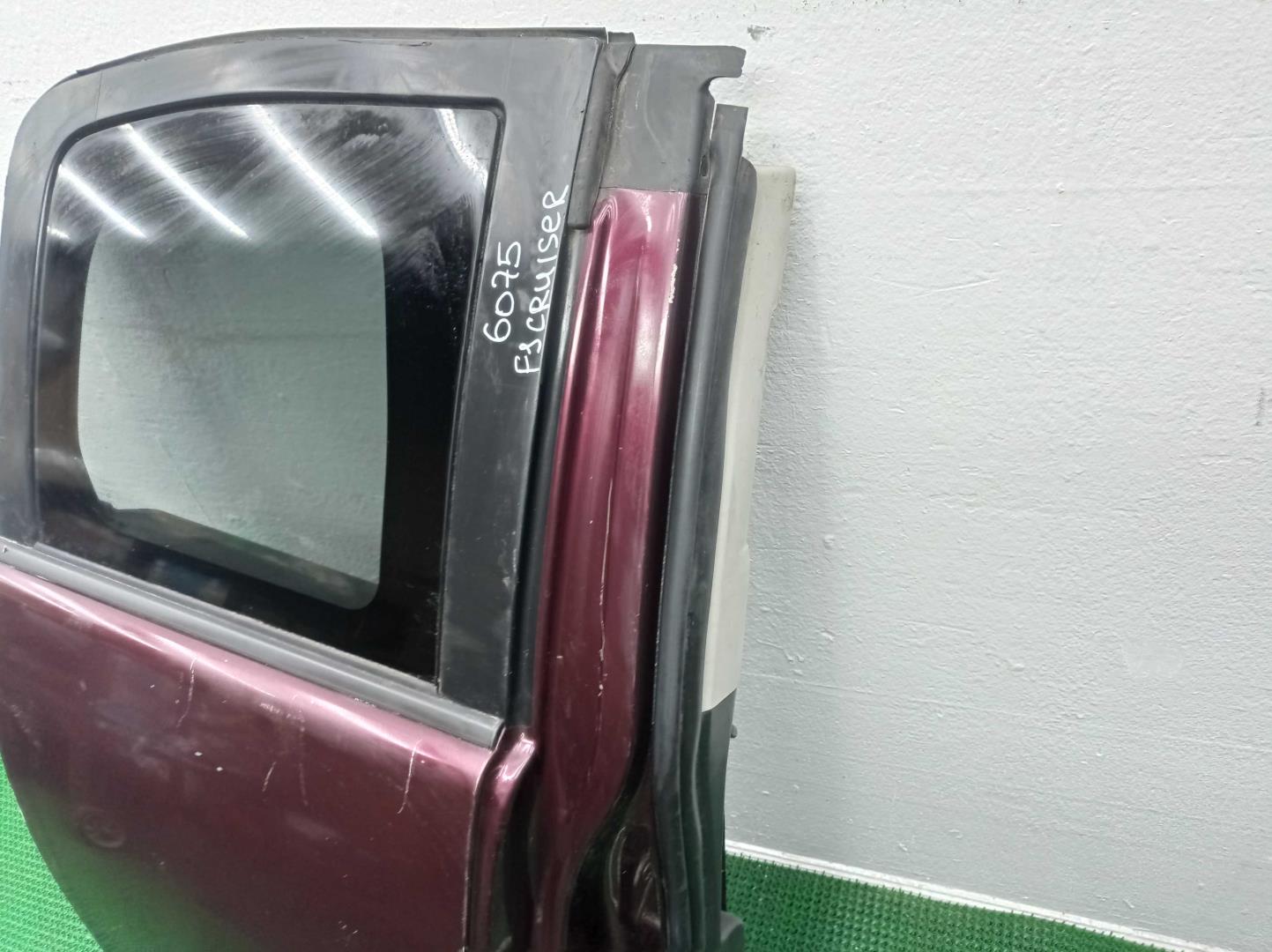 Замок двери задней правой